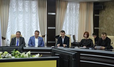 Мы работаем вместе